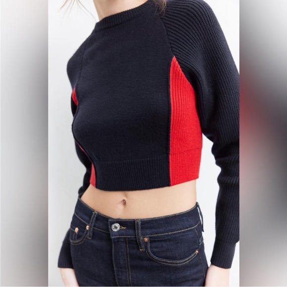 Zara Crop Knit Sweater Navy & Red - Size Medium - Picture 2 of 6